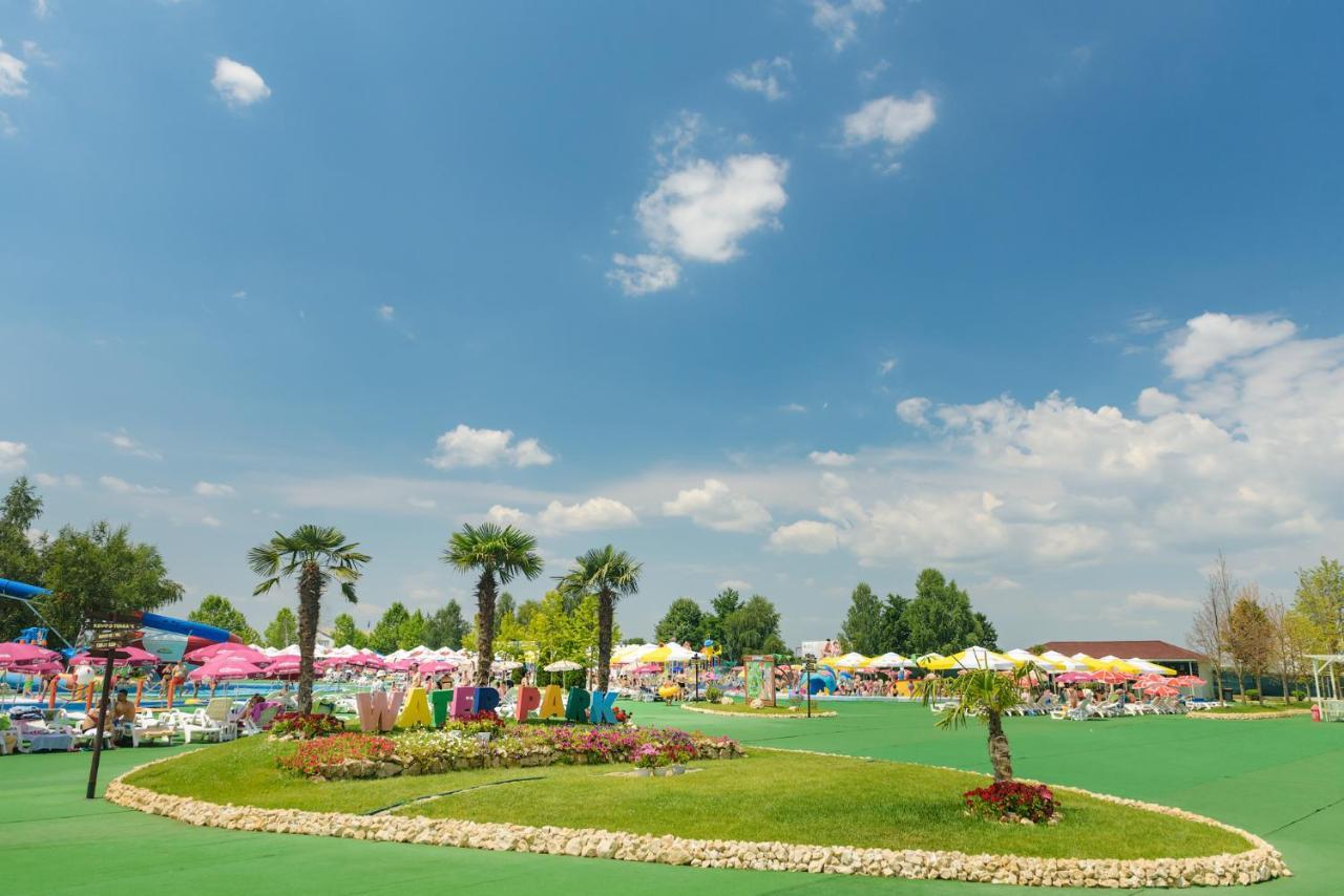 Rin Airport Hotel Otopeni Exterior foto